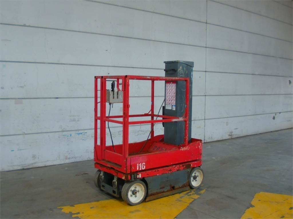 SkyJack SJ16 - Plataforma de mastro vertical: foto 3 SkyJack SJ16 - Plataforma de mastro vertical: foto 3