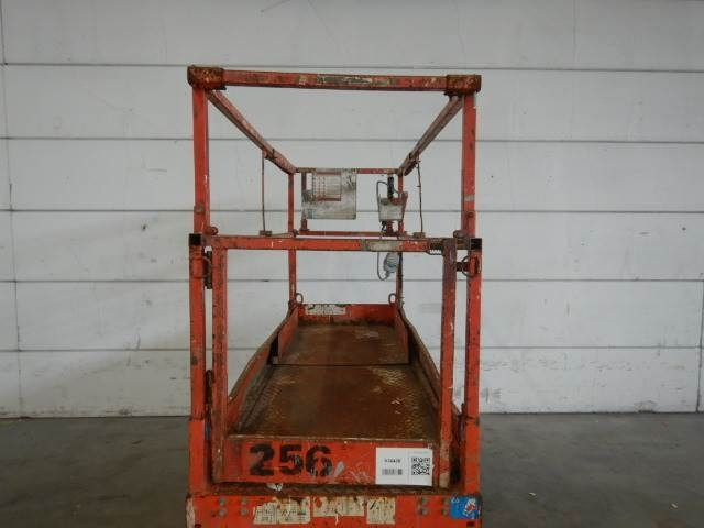 Plataforma de Tijera/ Plataforma de tesoura SkyJack SJ3220: foto 9
