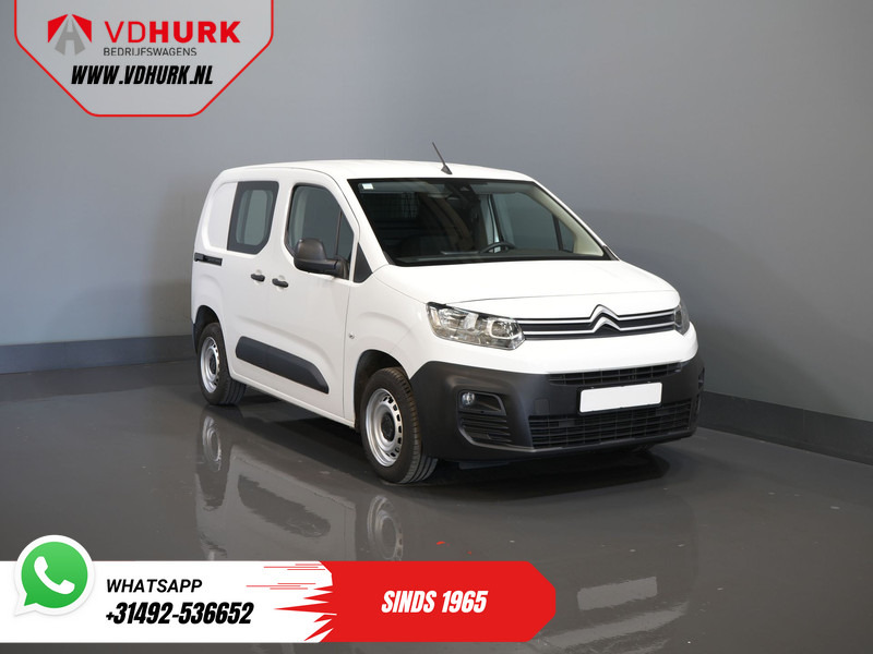 Citroën Berlingo 1.2 PureTech 110 pk BPM VRIJ! BENZINE/ PDC/ Cruise/ Airco - Furgão compacto: foto 1 Citroën Berlingo 1.2 PureTech 110 pk BPM VRIJ! BENZINE/ PDC/ Cruise/ Airco - Furgão compacto: foto 1
