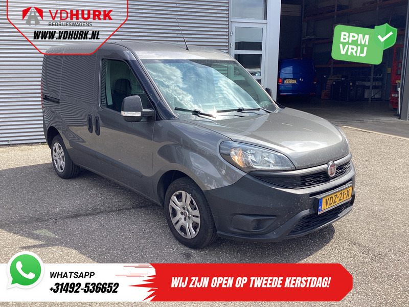 Fiat Doblò Cargo 1.6 MJ 105 pk 3Pers./ Airco/ Cruise/ Navi/ Trekhaak - Furgão compacto: foto 1 Fiat Doblò Cargo 1.6 MJ 105 pk 3Pers./ Airco/ Cruise/ Navi/ Trekhaak - Furgão compacto: foto 1