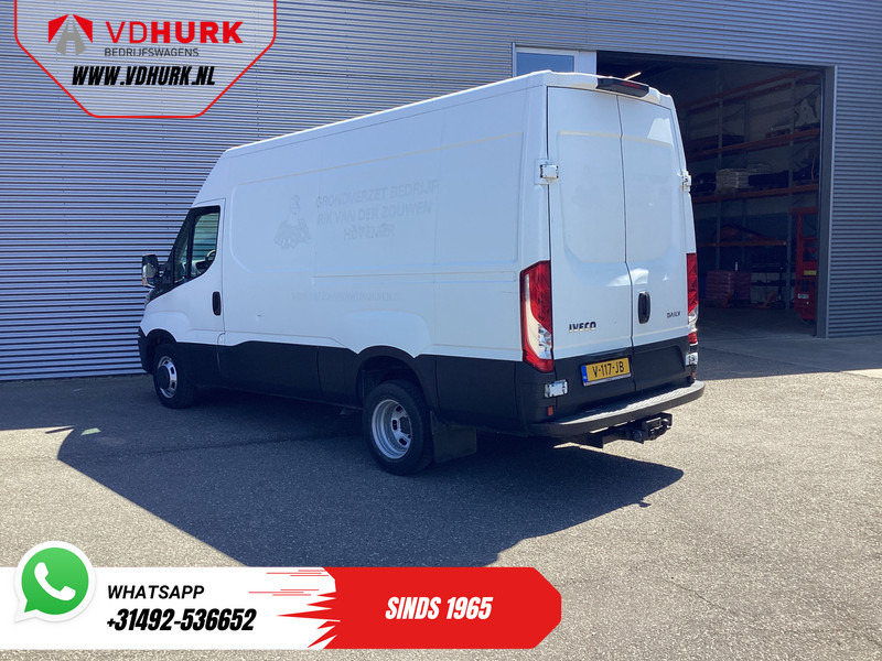 Iveco Daily 35C13V 2.3 L2H2 EXPORT ONLY Dubbel lucht/ 3.5t Trekverm./ Airco/ 3 Persoons/ Gev. Stoel/ Trekhaak - Furgão: foto 2 Iveco Daily 35C13V 2.3 L2H2 EXPORT ONLY Dubbel lucht/ 3.5t Trekverm./ Airco/ 3 Persoons/ Gev. Stoel/ Trekhaak - Furgão: foto 2
