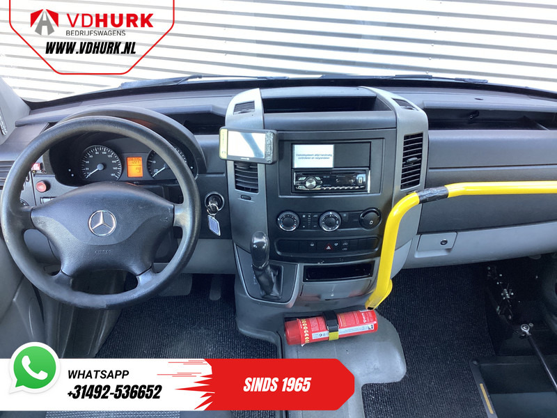 Mercedes-Benz Sprinter 313 2.2 CDI Aut. L2H2 € 10.648 Incl. BTW BPM VRIJ! EXPORT ONLY Combi/ 9 Persoons/ Kombi/ 9P/ Airco/ Rolstoellift - Micro-ônibus, Furgão de passageiros: foto 3 Mercedes-Benz Sprinter 313 2.2 CDI Aut. L2H2 € 10.648 Incl. BTW BPM VRIJ! EXPORT ONLY Combi/ 9 Persoons/ Kombi/ 9P/ Airco/ Rolstoellift - Micro-ônibus, Furgão de passageiros: foto 3