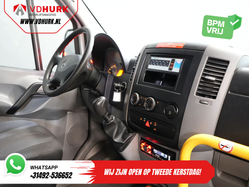 Mercedes-Benz Sprinter 313 2.2 CDI L2H2 €11.132 Incl. BTW BPM VRIJ! EXPORT Combi/ 9 Persoons/ Kombi/ 9P/ Airco/ Rolstoellift - Micro-ônibus, Furgão de passageiros: foto 3 Mercedes-Benz Sprinter 313 2.2 CDI L2H2 €11.132 Incl. BTW BPM VRIJ! EXPORT Combi/ 9 Persoons/ Kombi/ 9P/ Airco/ Rolstoellift - Micro-ônibus, Furgão de passageiros: foto 3