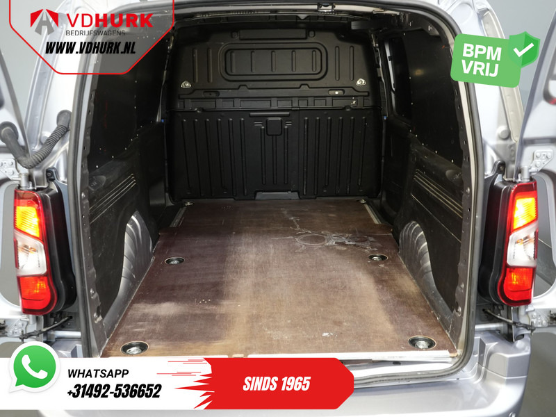 Locação de Opel Combo-e L2 50 kWh 135 pk 315km WLTP BPM VRIJ! Snellader/ Carplay/ Climate/ Imperiaal/ Cruise/ Head-up/ Stoel+Stuurverw./ Trekhaak Opel Combo-e L2 50 kWh 135 pk 315km WLTP BPM VRIJ! Snellader/ Carplay/ Climate/ Imperiaal/ Cruise/ Head-up/ Stoel+Stuurverw./ Trekhaak: foto 15