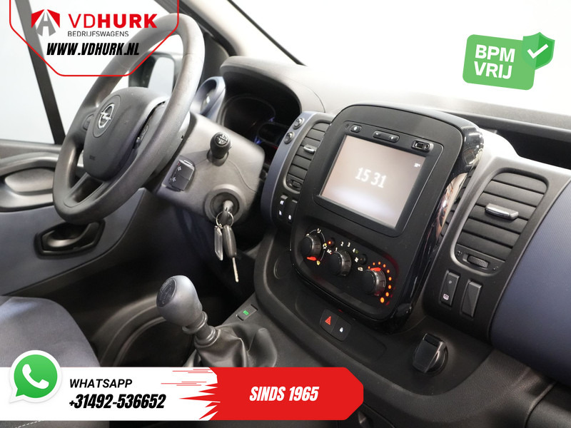 Opel Vivaro 1.6 CDTI 125 pk BPM VRIJ! NL Auto/ Camera/ PDC/ Cruise/ Trekhaak/ Airco - Furgão compacto: foto 3 Opel Vivaro 1.6 CDTI 125 pk BPM VRIJ! NL Auto/ Camera/ PDC/ Cruise/ Trekhaak/ Airco - Furgão compacto: foto 3