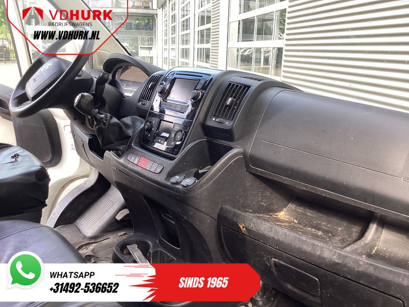 Peugeot Boxer 2.0 HDI 130 pk L2H2 EXPORT ONLY Gev.Stoel/ Climate/ Navi/ Camera/ Cruise/ Trekhaak - Furgão compacto: foto 3 Peugeot Boxer 2.0 HDI 130 pk L2H2 EXPORT ONLY Gev.Stoel/ Climate/ Navi/ Camera/ Cruise/ Trekhaak - Furgão compacto: foto 3