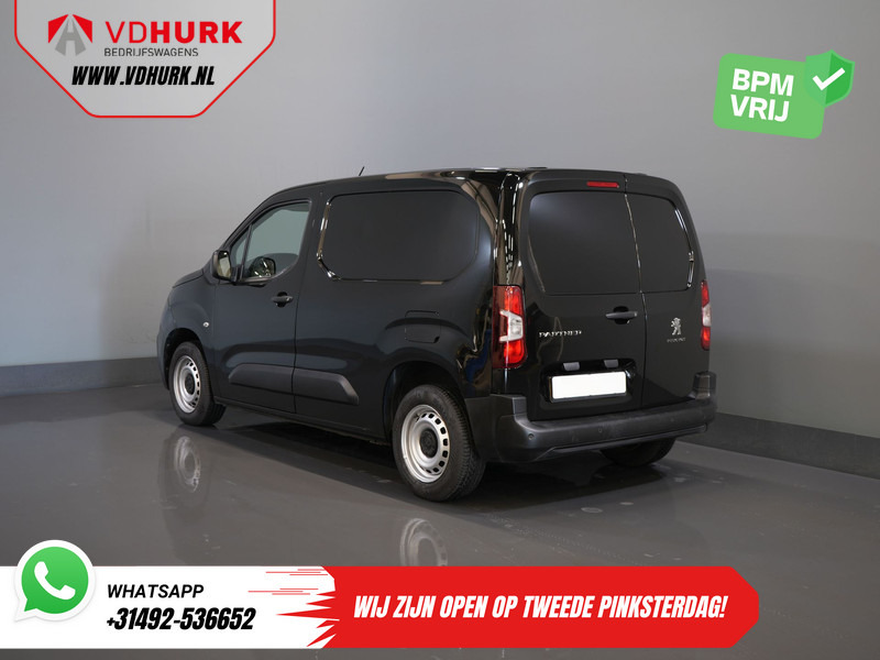 Peugeot Partner 1.5 HDI BPM VRIJ! NL Auto/ Airco/ Carplay/ Cruise/ PDC/ Navi - Furgão compacto: foto 2 Peugeot Partner 1.5 HDI BPM VRIJ! NL Auto/ Airco/ Carplay/ Cruise/ PDC/ Navi - Furgão compacto: foto 2