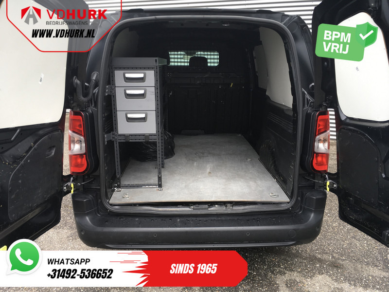 Toyota PROACE CITY 1.2 Turbo 130 pk Aut. L2 Benzine BPM VRIJ! 3Pers./ Carplay/ Camera/ LMV/ PDC/ Airco/ Cruise - Furgão: foto 4 Toyota PROACE CITY 1.2 Turbo 130 pk Aut. L2 Benzine BPM VRIJ! 3Pers./ Carplay/ Camera/ LMV/ PDC/ Airco/ Cruise - Furgão: foto 4