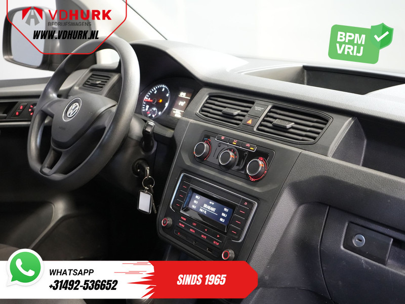 Volkswagen Caddy 2.0 TDI BPM VRIJ! NL Auto/ Inrichting/ Airco/ Cruise/ Camera/ Trekhaak/ Dwarsdragers - Furgão compacto: foto 3 Volkswagen Caddy 2.0 TDI BPM VRIJ! NL Auto/ Inrichting/ Airco/ Cruise/ Camera/ Trekhaak/ Dwarsdragers - Furgão compacto: foto 3