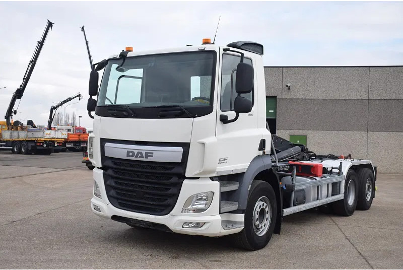 DAF CF 460 - Caminhão polibenne: foto 2 DAF CF 460 - Caminhão polibenne: foto 2