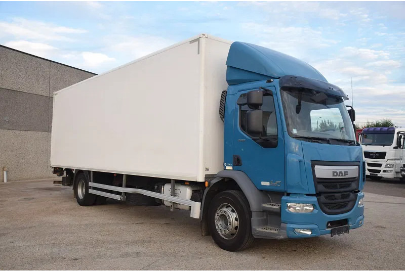 DAF LF 280 - Caminhão furgão: foto 4 DAF LF 280 - Caminhão furgão: foto 4