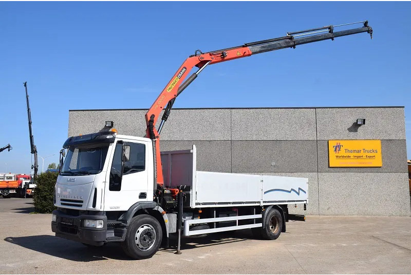 Iveco EuroCargo 180 E24 PK 10000 - Caminhão grua: foto 1 Iveco EuroCargo 180 E24 PK 10000 - Caminhão grua: foto 1