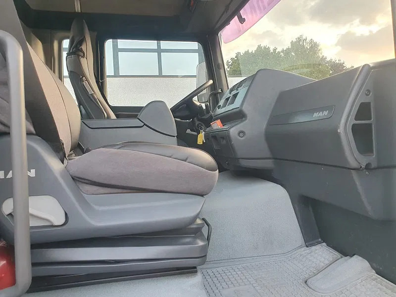 MAN TG 310 A - Caminhão polibenne: foto 5 MAN TG 310 A - Caminhão polibenne: foto 5