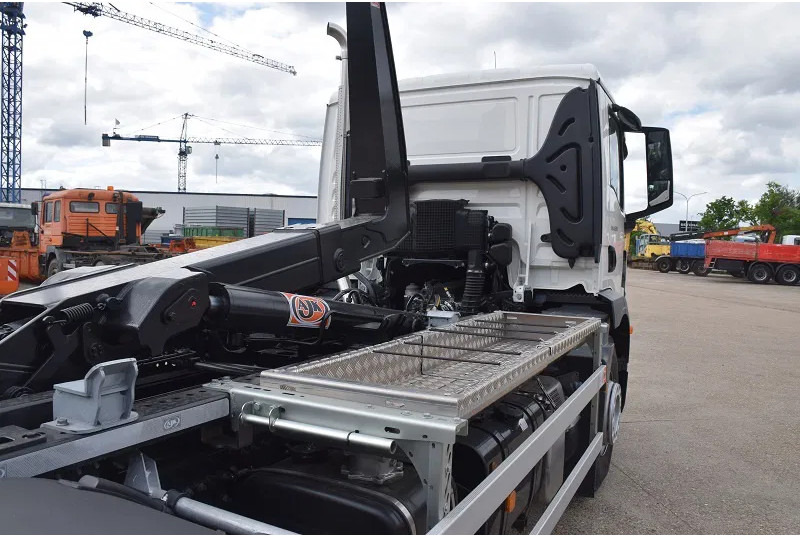 Caminhão polibenne MAN TGM 18.320: foto 10
