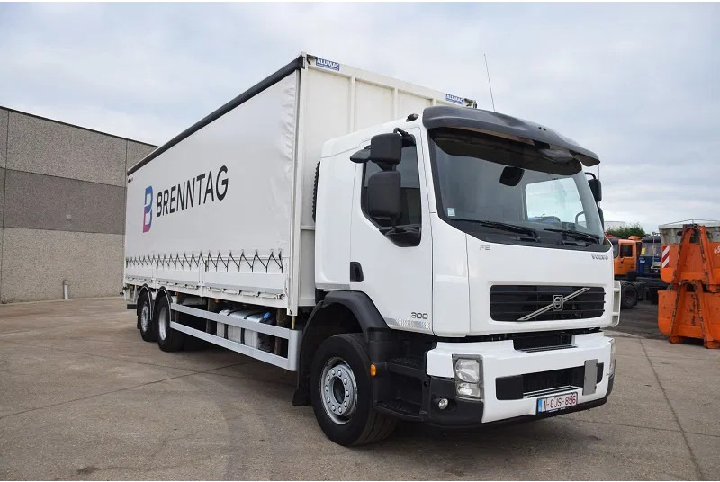 Volvo FE 300 - Caminhão furgão: foto 4 Volvo FE 300 - Caminhão furgão: foto 4