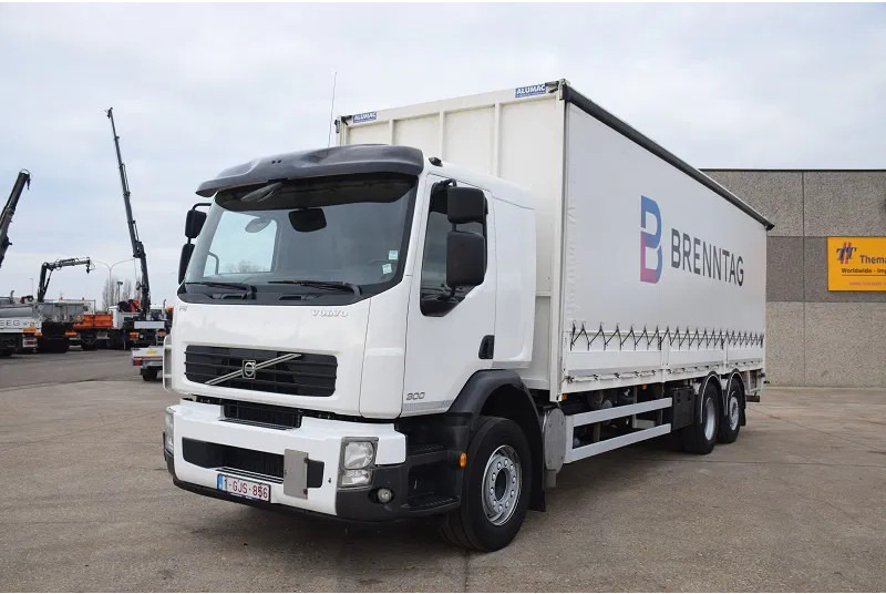 Volvo FE 300 - Caminhão furgão: foto 2 Volvo FE 300 - Caminhão furgão: foto 2