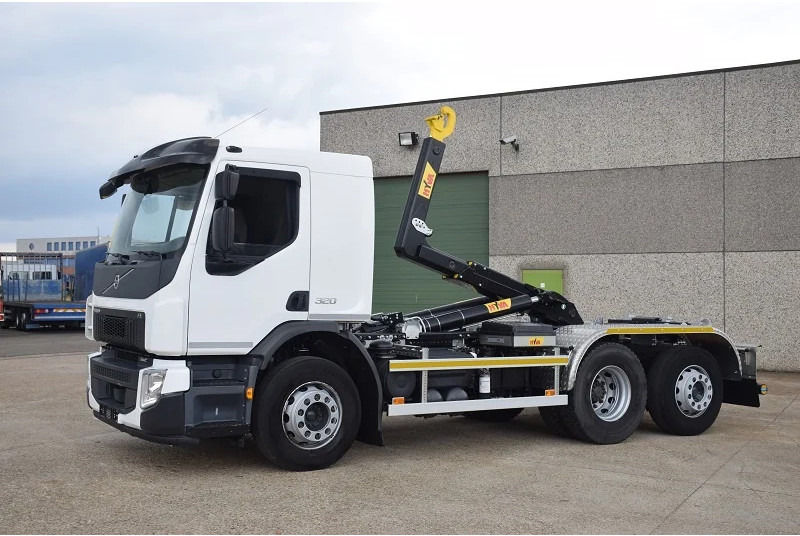 Volvo FE 320 - Caminhão polibenne: foto 3 Volvo FE 320 - Caminhão polibenne: foto 3
