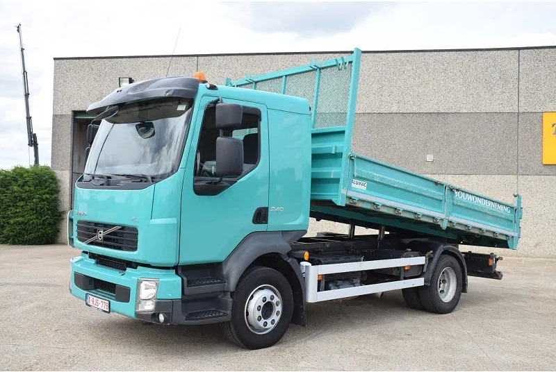 Volvo FL 240 - Caminhão basculante: foto 1 Volvo FL 240 - Caminhão basculante: foto 1