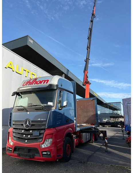 Mercedes-Benz Actros 2548 6X2 + Aanhanger*Palfinger crane*Cruise control*Airco* - Caminhão com lona, Caminhão grua: foto 2 Mercedes-Benz Actros 2548 6X2 + Aanhanger*Palfinger crane*Cruise control*Airco* - Caminhão com lona, Caminhão grua: foto 2