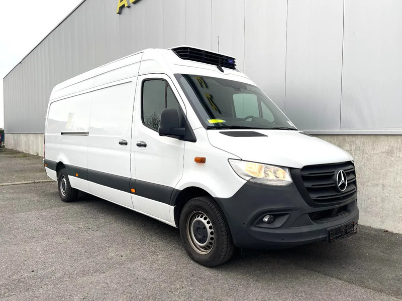 Mercedes-Benz Sprinter 315 *L3H2*koel/vrieswagen*360°camera*cruise control*zetelverwarming - Carrinha frigorífica: foto 2 Mercedes-Benz Sprinter 315 *L3H2*koel/vrieswagen*360°camera*cruise control*zetelverwarming - Carrinha frigorífica: foto 2