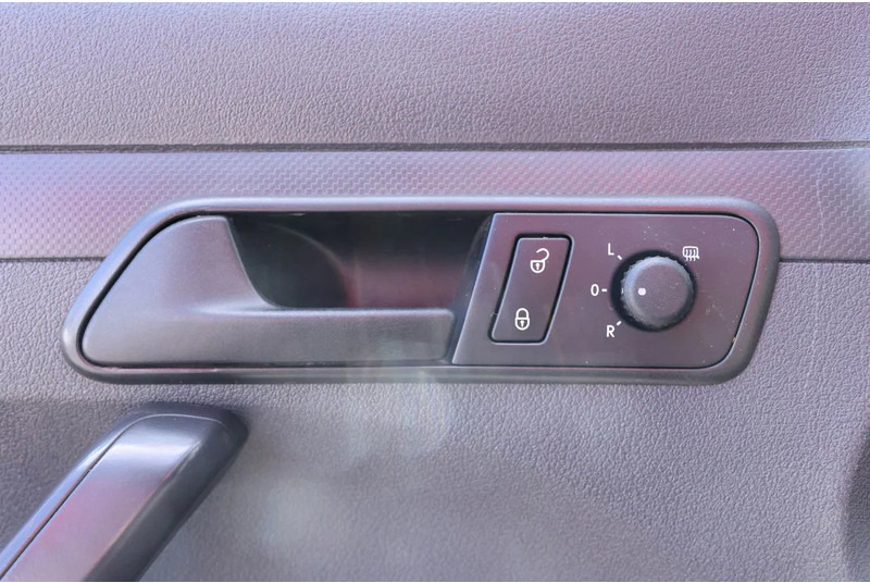 Volkswagen Caddy PARKSENSOREN-SCHUIFDEUR-RADIO USB-TREKHAAK - Furgão compacto: foto 5 Volkswagen Caddy PARKSENSOREN-SCHUIFDEUR-RADIO USB-TREKHAAK - Furgão compacto: foto 5