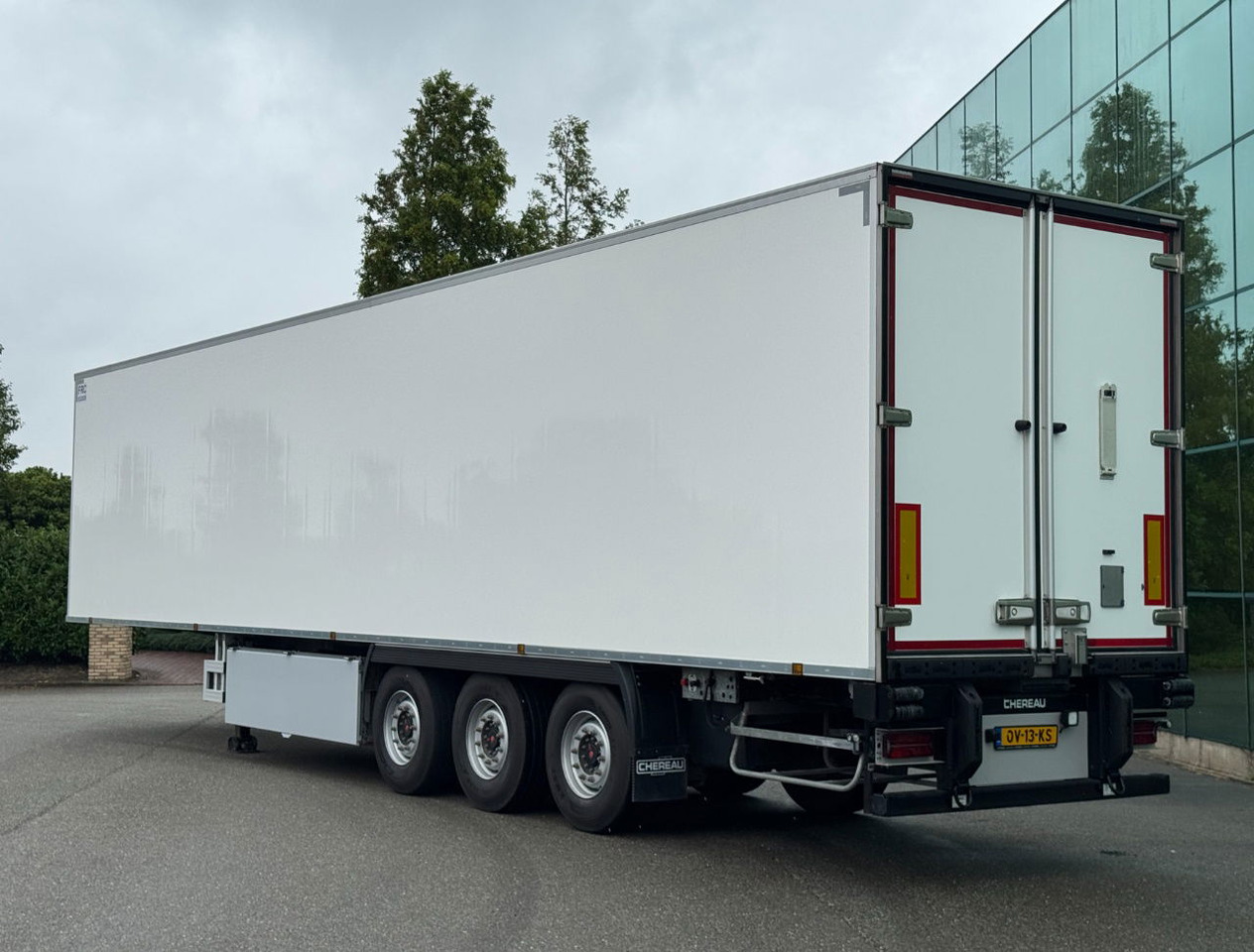 Chereau CSD3 247 CM Wide 265 CM High Thermo King SLXi300 With Only 850 Hours NEW - Semireboque frigorífico: foto 3 Chereau CSD3 247 CM Wide 265 CM High Thermo King SLXi300 With Only 850 Hours NEW - Semireboque frigorífico: foto 3
