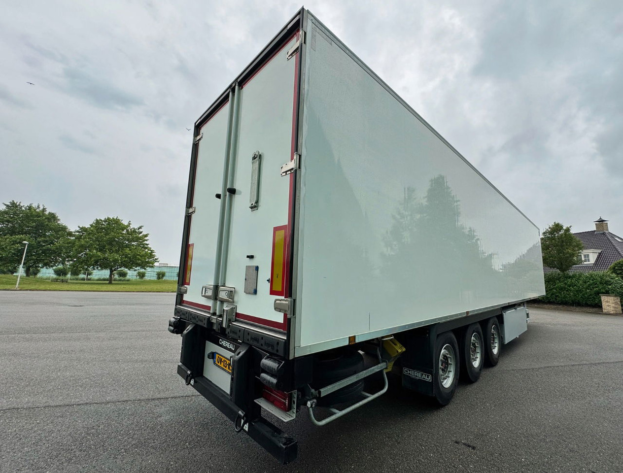 Chereau CSD3 247 CM Wide 265 CM High Thermo King SLXi300 With Only 850 Hours NEW - Semireboque frigorífico: foto 5 Chereau CSD3 247 CM Wide 265 CM High Thermo King SLXi300 With Only 850 Hours NEW - Semireboque frigorífico: foto 5