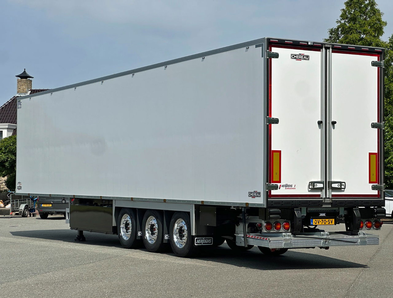 Chereau CSD3 Thermo King A-360 2.500 KG Lift 270 High 250 Wide Brand NEW - Semireboque frigorífico: foto 3 Chereau CSD3 Thermo King A-360 2.500 KG Lift 270 High 250 Wide Brand NEW - Semireboque frigorífico: foto 3