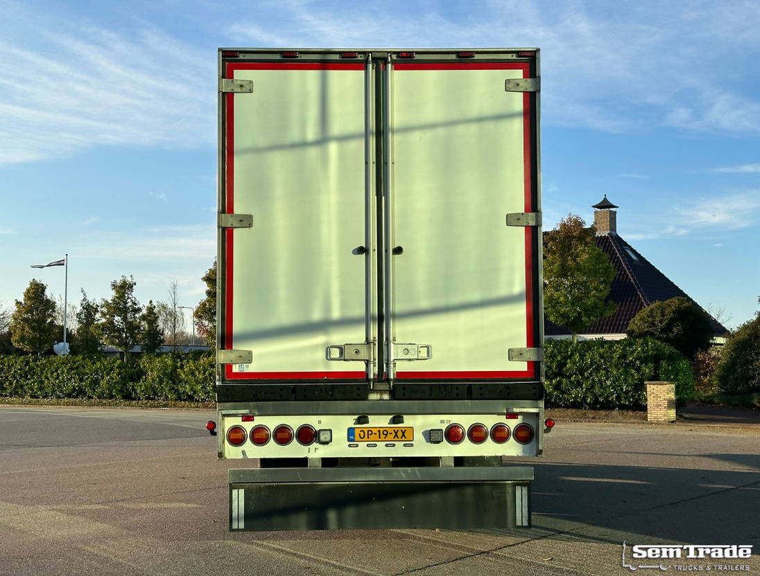 Chereau Renders Carrier Maxima 1300 2X Steering Axle 1X Lift Axle Disc Brakes - Semireboque frigorífico: foto 4 Chereau Renders Carrier Maxima 1300 2X Steering Axle 1X Lift Axle Disc Brakes - Semireboque frigorífico: foto 4