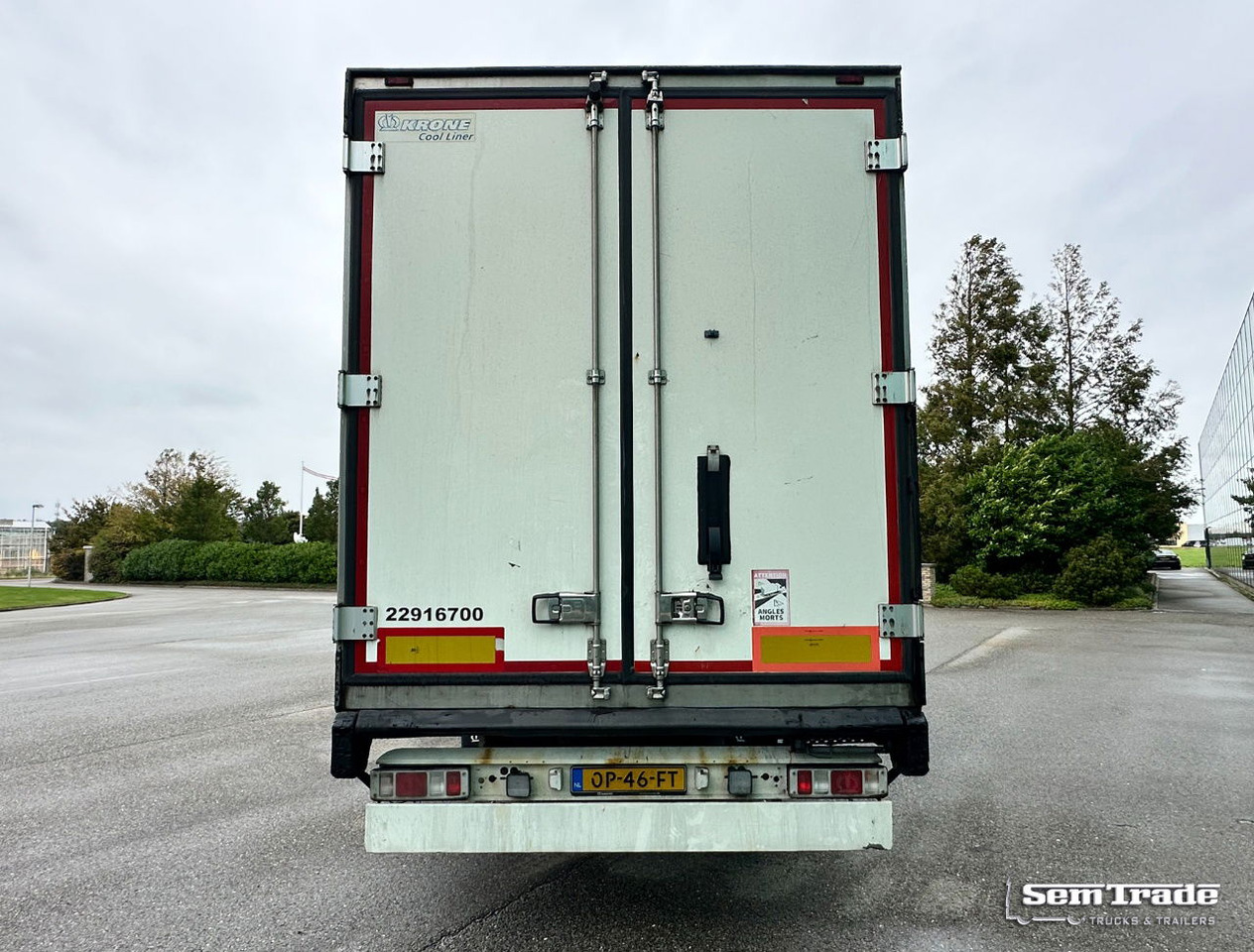 Krone TKS Thermo King SLXe Spectrum BI-Temp Lift Axle Holland-Trailer - Semireboque frigorífico: foto 4 Krone TKS Thermo King SLXe Spectrum BI-Temp Lift Axle Holland-Trailer - Semireboque frigorífico: foto 4
