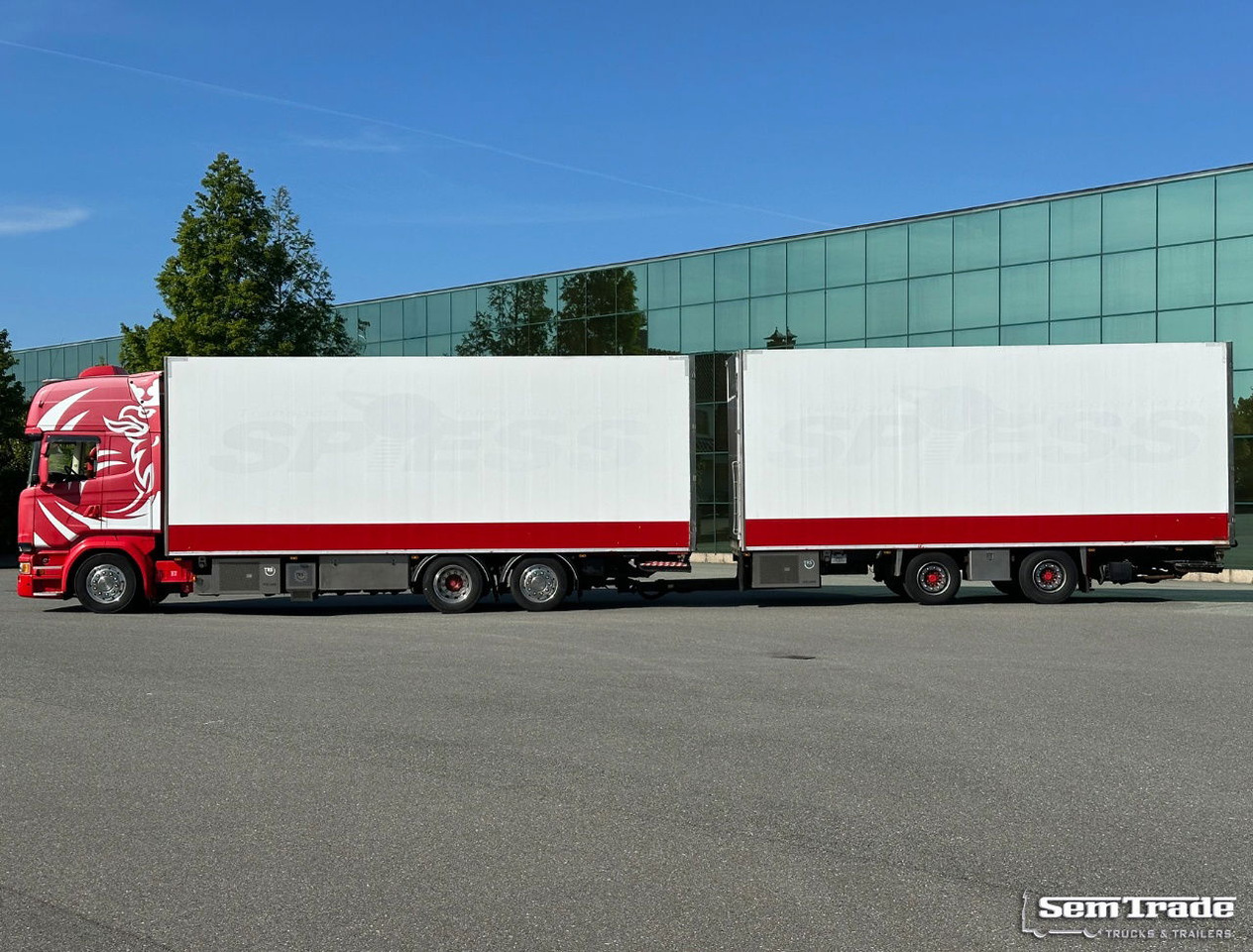 Scania R580 V8 6X2 Euro 6 Retarder Full AIR Full Options Combi - Caminhão frigorífico: foto 2 Scania R580 V8 6X2 Euro 6 Retarder Full AIR Full Options Combi - Caminhão frigorífico: foto 2