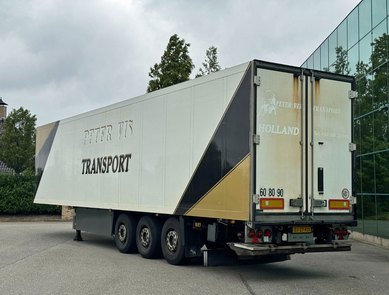 Schmitz Cargobull SKO24 Thermo King SL200e Only 8.900 Hours 270 CM High 250 CM W - Semireboque frigorífico: foto 3 Schmitz Cargobull SKO24 Thermo King SL200e Only 8.900 Hours 270 CM High 250 CM W - Semireboque frigorífico: foto 3