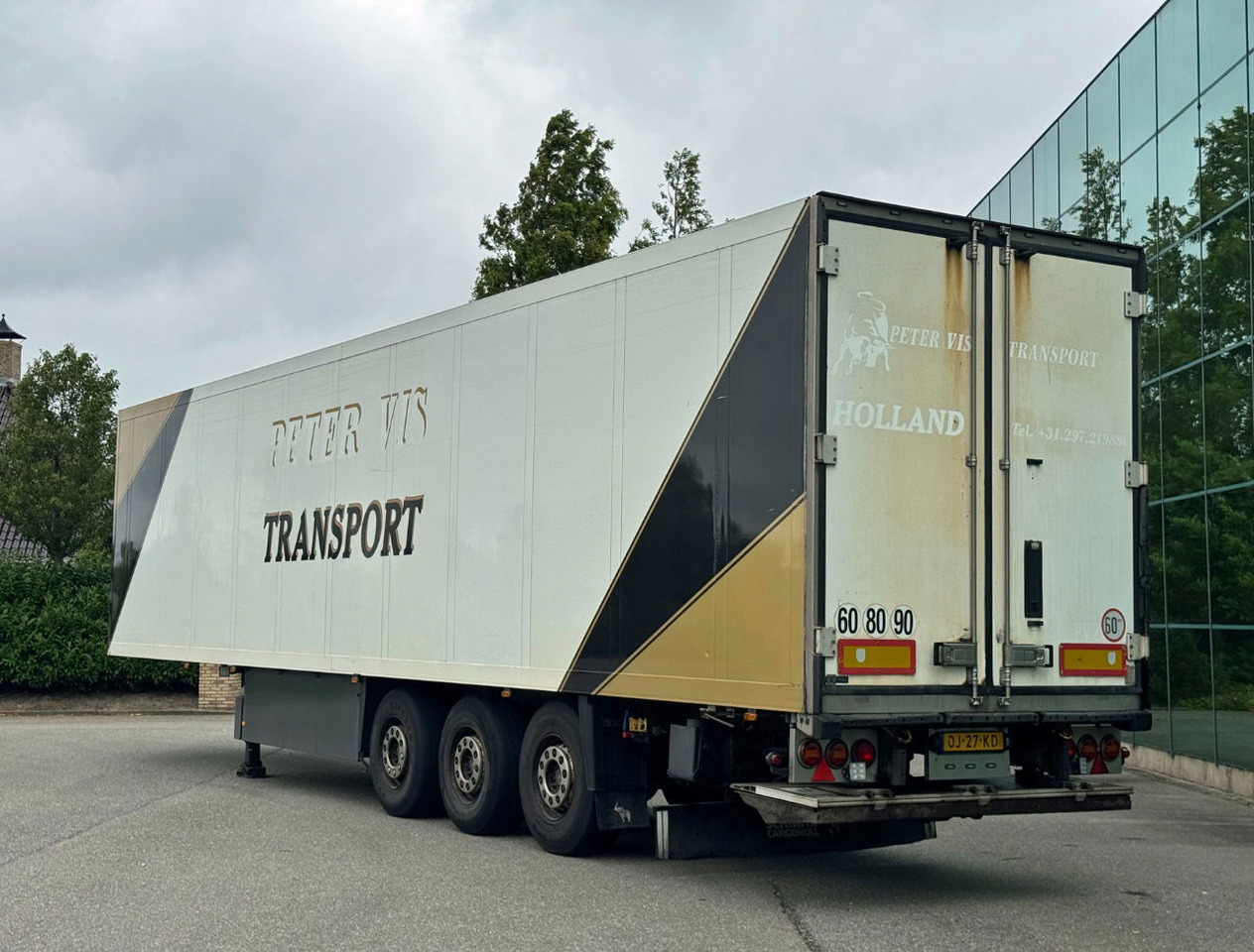 Schmitz Cargobull SKO24 Thermo King SL200e Only 8.900 Hours 270 CM High 250 CM Wide Disc Brakes Lift Axle NL Trailer - Semireboque frigorífico: foto 3 Schmitz Cargobull SKO24 Thermo King SL200e Only 8.900 Hours 270 CM High 250 CM Wide Disc Brakes Lift Axle NL Trailer - Semireboque frigorífico: foto 3