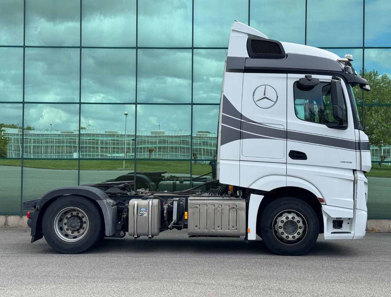 Mercedes-Benz Actros 1945 382.000 KM NEW TUV APK PTO + Hydraulics TOP Condition - Tractor: foto 5 Mercedes-Benz Actros 1945 382.000 KM NEW TUV APK PTO + Hydraulics TOP Condition - Tractor: foto 5