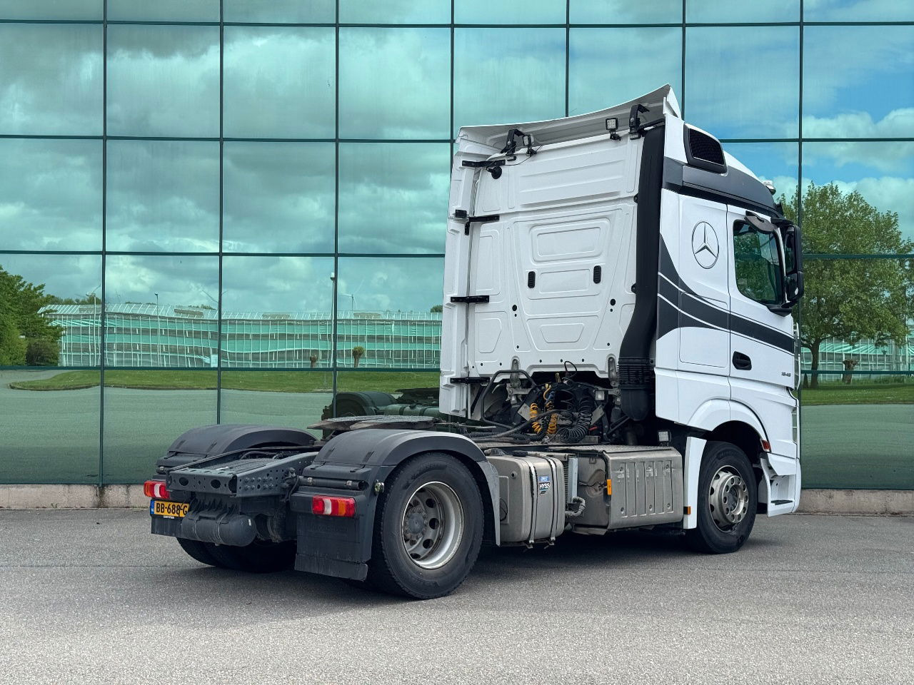 Mercedes-Benz Actros 1945 382.000 KM NEW TUV APK PTO + Hydraulics TOP Condition - Tractor: foto 4 Mercedes-Benz Actros 1945 382.000 KM NEW TUV APK PTO + Hydraulics TOP Condition - Tractor: foto 4