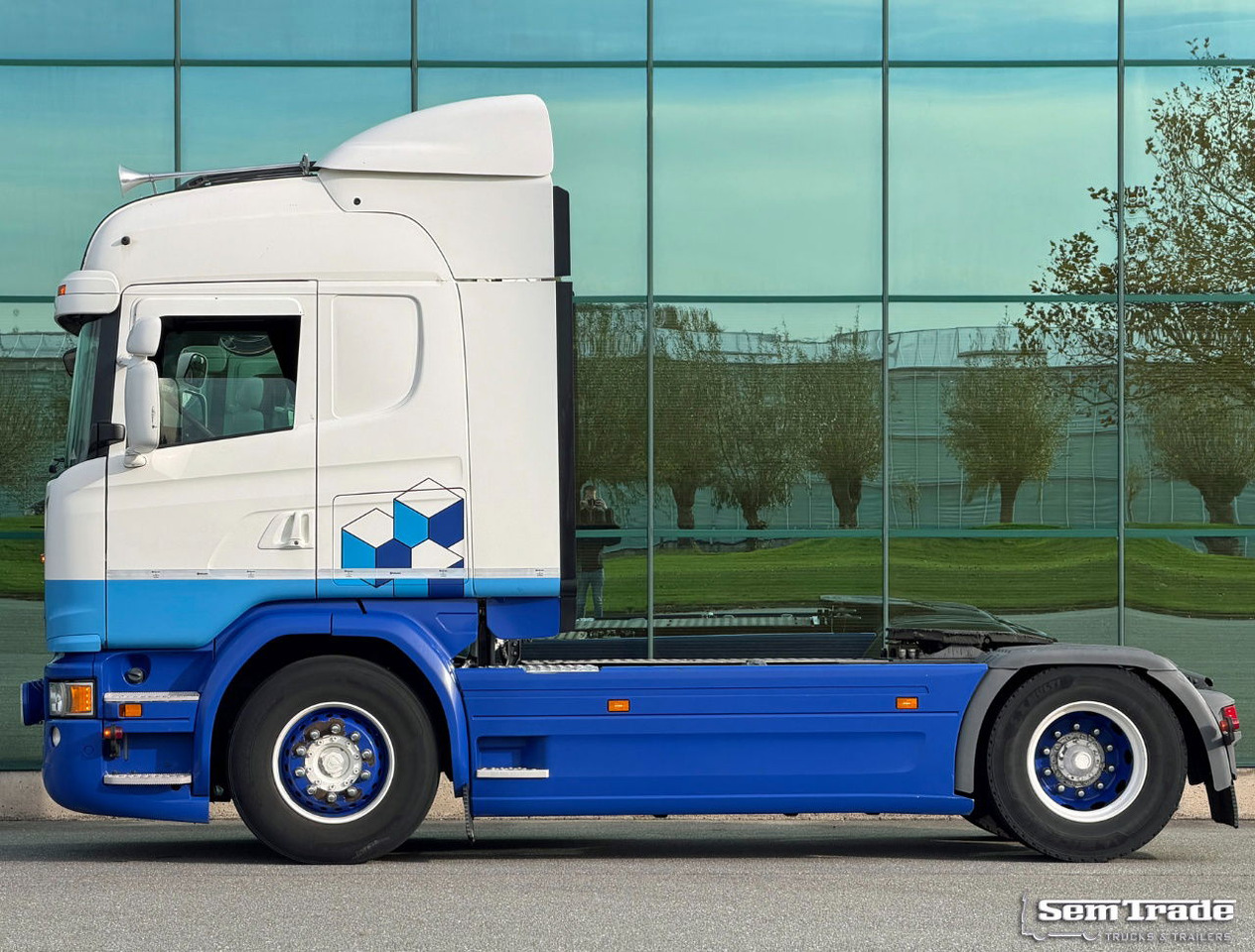 Scania G410 Highline 868.000 KM Full Spoiler TOP Condition Holland-Truck - Tractor: foto 2 Scania G410 Highline 868.000 KM Full Spoiler TOP Condition Holland-Truck - Tractor: foto 2