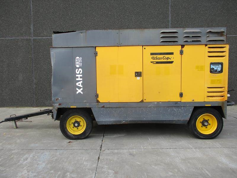 Atlas-Copco XAHS 336 CD - Compressor de ar: foto 1 Atlas-Copco XAHS 336 CD - Compressor de ar: foto 1