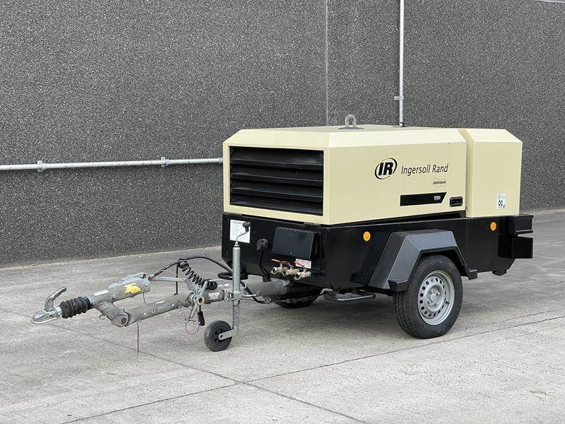 Doosan 7 / 51 - N - Compressor de ar: foto 1 Doosan 7 / 51 - N - Compressor de ar: foto 1