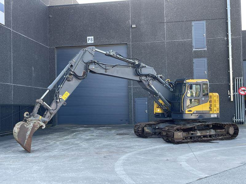 Volvo ECR 235 DL - Escavadora de rastos: foto 1 Volvo ECR 235 DL - Escavadora de rastos: foto 1