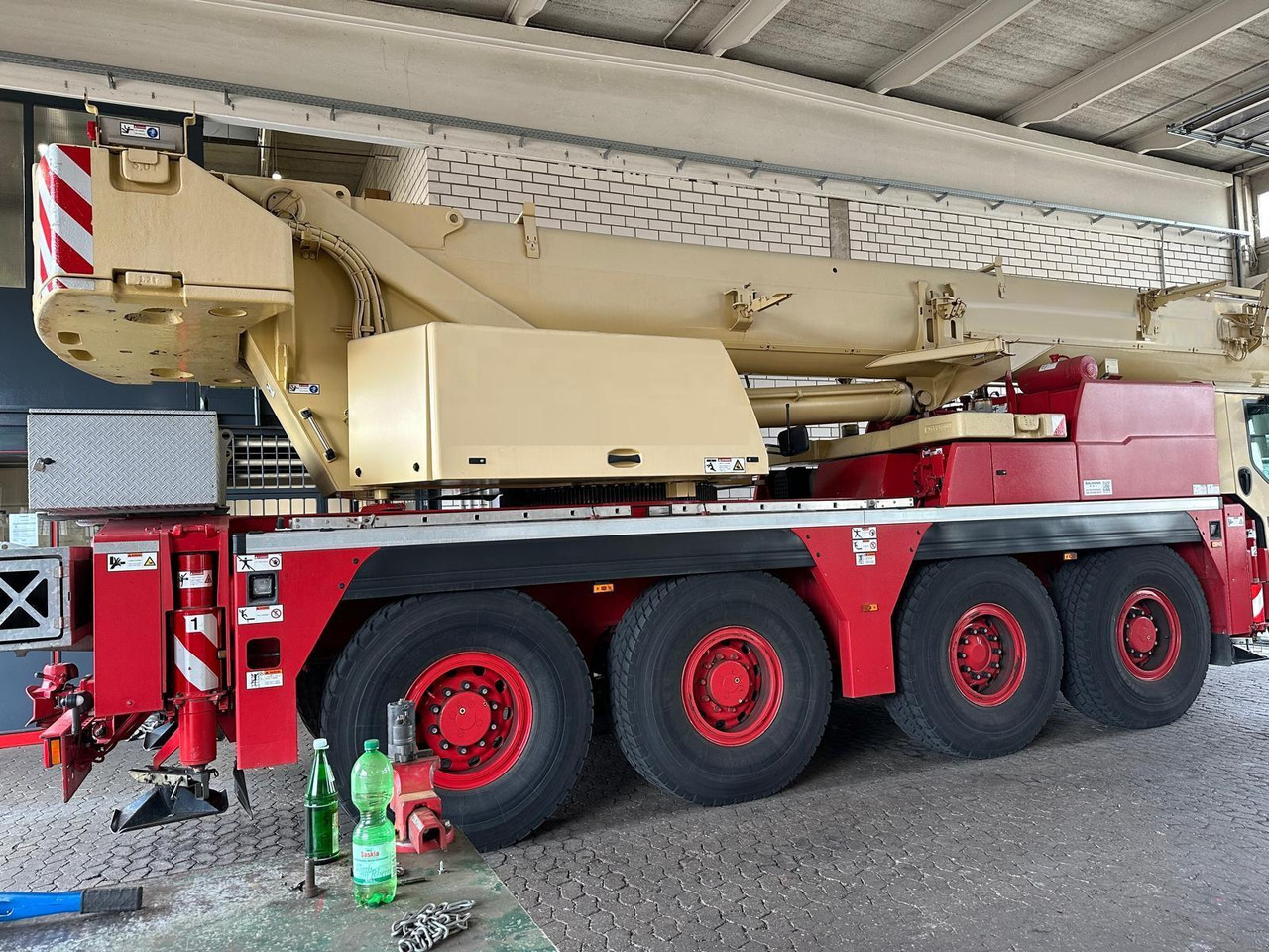 LIEBHERR LTM 1070-4.2 - Guindaste móvel: foto 3 LIEBHERR LTM 1070-4.2 - Guindaste móvel: foto 3