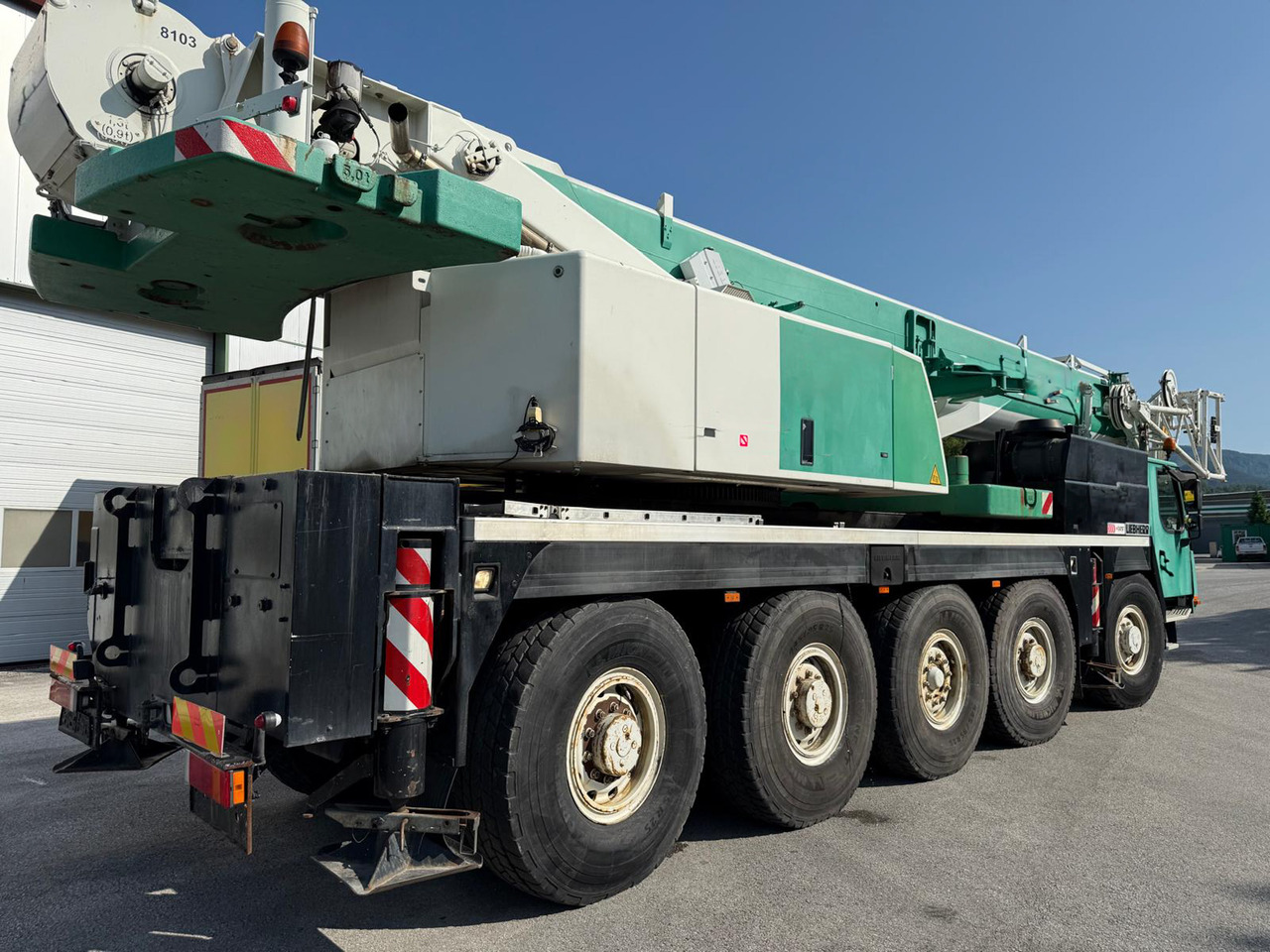 LIEBHERR LTM 1100-5.2 - Guindaste móvel: foto 3 LIEBHERR LTM 1100-5.2 - Guindaste móvel: foto 3