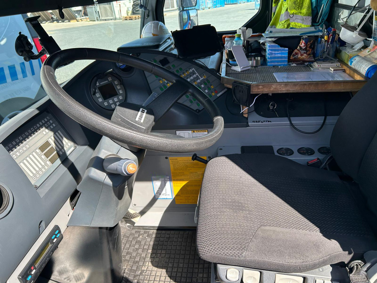 Guindaste móvel LIEBHERR MK 140 Plus: foto 10 Guindaste móvel LIEBHERR MK 140 Plus: foto 10