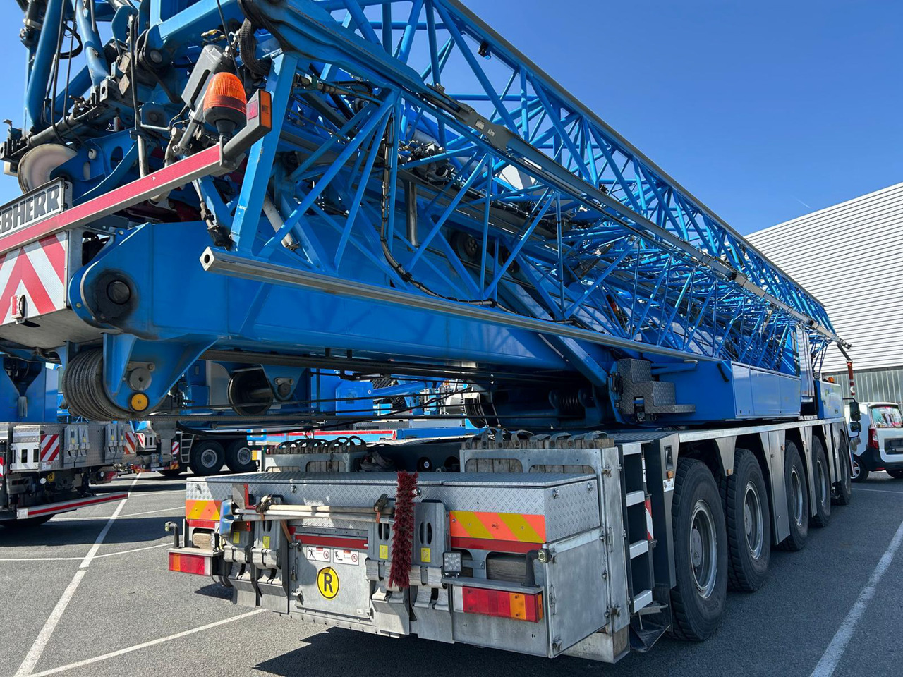 LIEBHERR MK 140 Plus - Guindaste móvel: foto 3 LIEBHERR MK 140 Plus - Guindaste móvel: foto 3