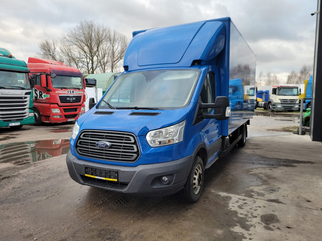 FORD TRANSIT KONTENER - Carrinha de contentor: foto 3 FORD TRANSIT KONTENER - Carrinha de contentor: foto 3
