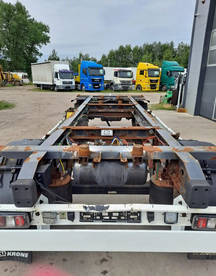 Krone Przyczepa Krone BDF - Reboque transportador de contêineres/ Caixa móvel: foto 2 Krone Przyczepa Krone BDF - Reboque transportador de contêineres/ Caixa móvel: foto 2
