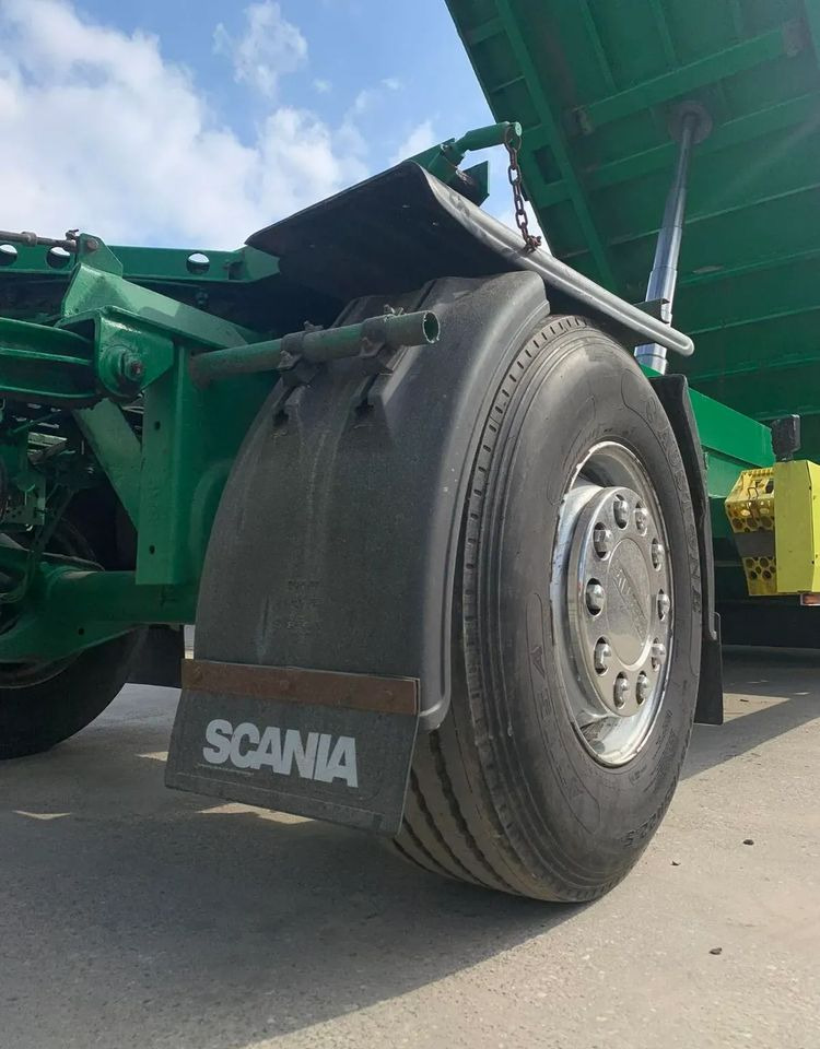 Krone Przyczepa skrzynia ładunkowa wywrot trojstronny - Reboque basculante agrícola: foto 4 Krone Przyczepa skrzynia ładunkowa wywrot trojstronny - Reboque basculante agrícola: foto 4