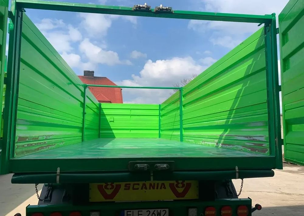 Krone Przyczepa skrzynia ładunkowa wywrot trojstronny - Reboque basculante agrícola: foto 3 Krone Przyczepa skrzynia ładunkowa wywrot trojstronny - Reboque basculante agrícola: foto 3