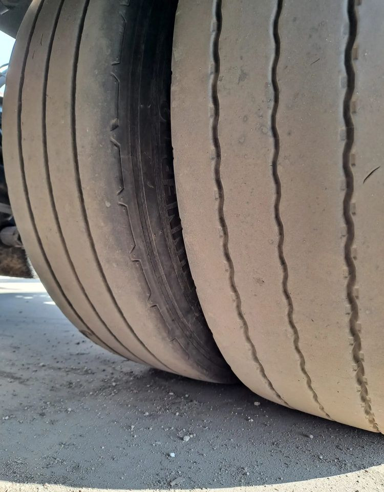 Krone Przyczepa Tandem - Máquina de outro: foto 5 Krone Przyczepa Tandem - Máquina de outro: foto 5