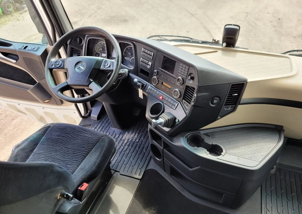 Mercedes-Benz Actros 2648 wywrotka faktura Vat - Caminhão basculante: foto 5 Mercedes-Benz Actros 2648 wywrotka faktura Vat - Caminhão basculante: foto 5