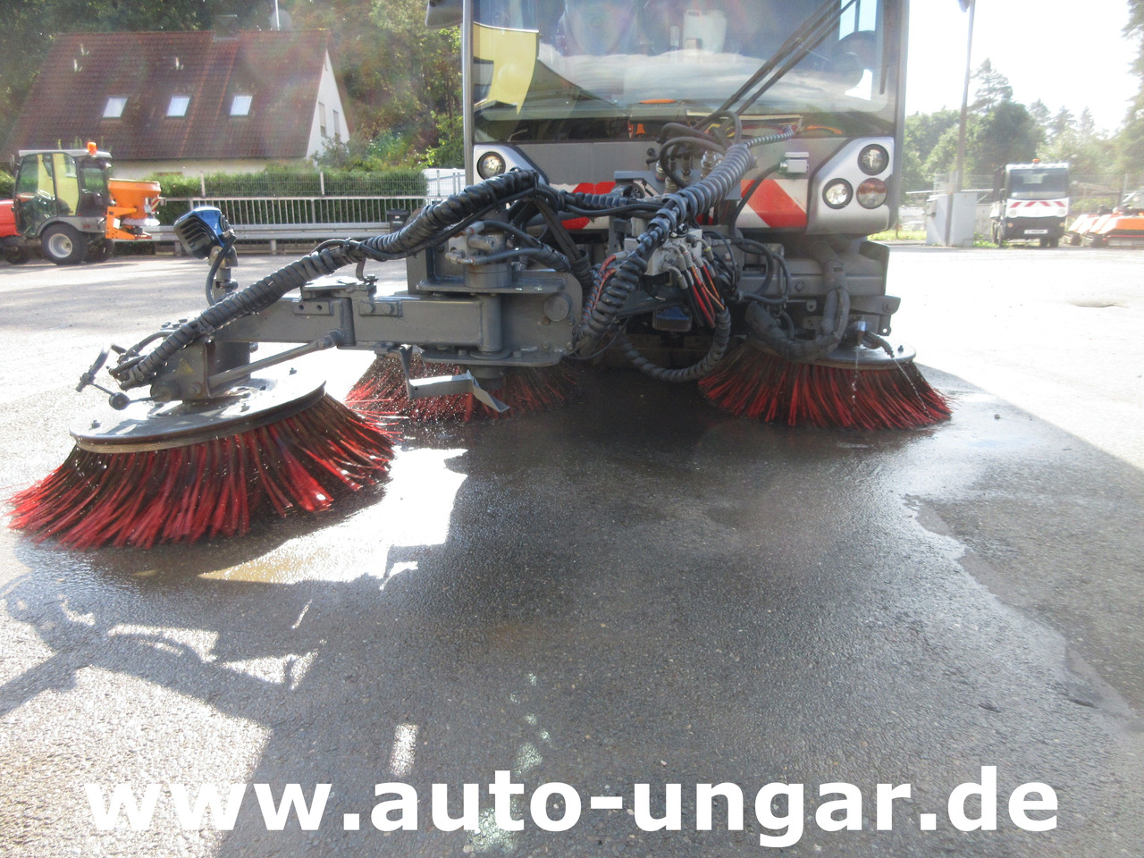 Boschung S3 Kehrmaschine urban sweeper Wildkrautbesen Allradlenkung - Varredora urbana: foto 3 Boschung S3 Kehrmaschine urban sweeper Wildkrautbesen Allradlenkung - Varredora urbana: foto 3